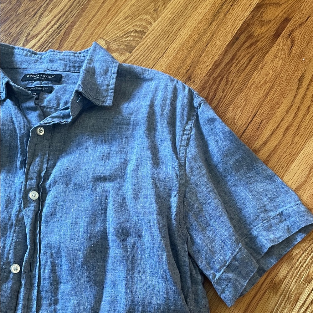 Banana Republic Casual Blue Button Down Shirt 100% Linen